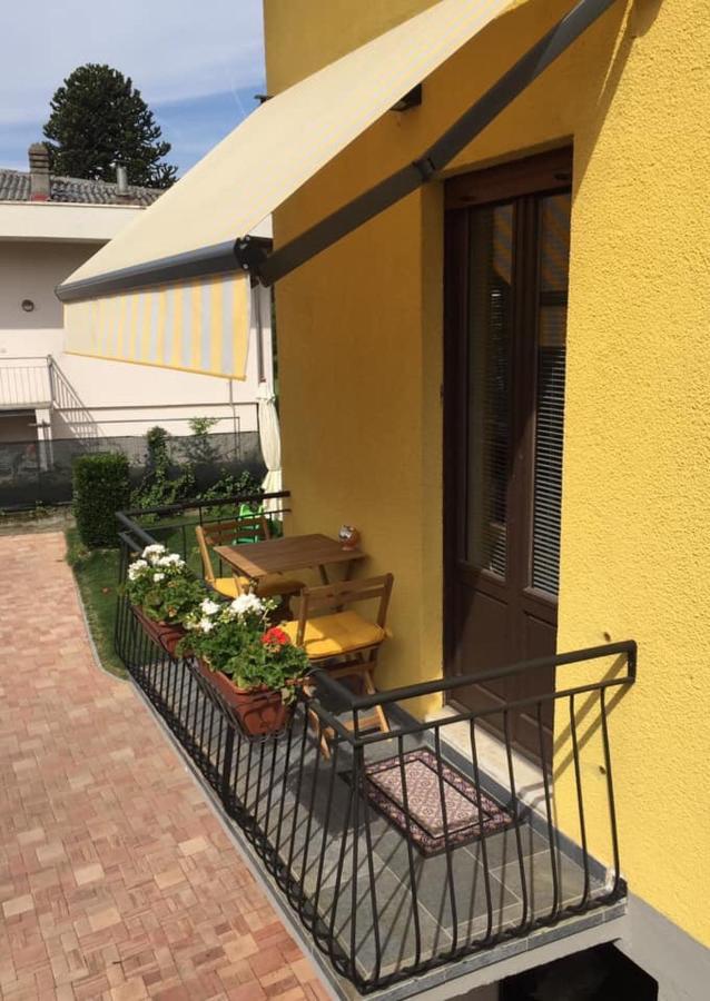 Il Gatto Stanco B&B 阿罗纳 外观 照片